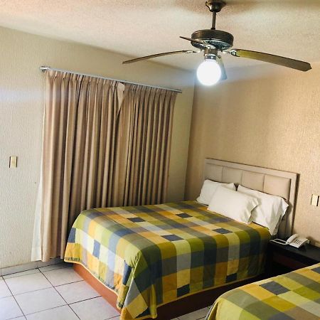 Hotel Los Vergeles Villa Hidalgo  Bagian luar foto