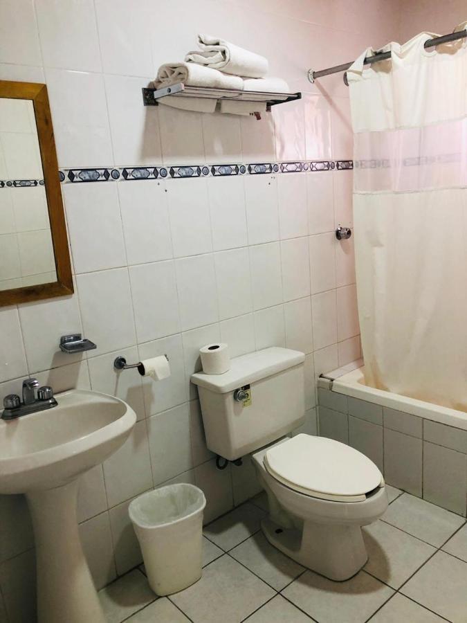 Hotel Los Vergeles Villa Hidalgo  Bagian luar foto